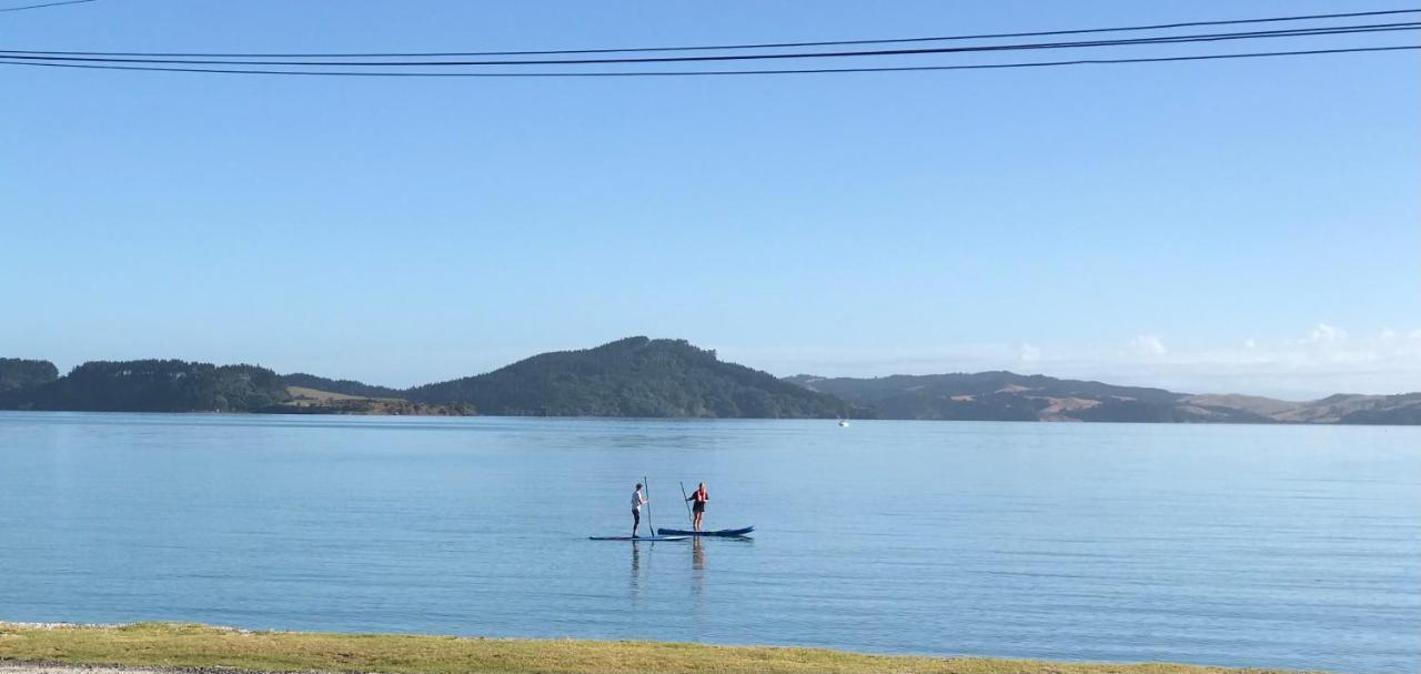 30 Seconds To The Beach Kawakawa Bay Exterior photo